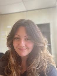 Nora Gross's Instagram, Twitter & Facebook