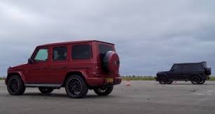 The mercedes glc features the chunky dimensions, oversized grille and large air intakes typical of suvs giving it an both the mercedes glc and bmw x3 are great luxury suvs, offering style, space and performance. Carwow Archives Mercedesblog