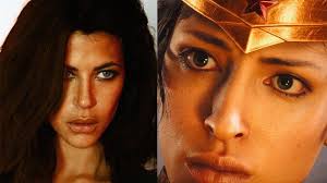 [Film/TV] Gunn dovrebbe scegliere un'attrice realmente greca per  interpretare Wonder Woman nel DCU? Molti fan vorrebbero vedere un'attrice  di origine greca interpretare Diana in live-action, pensando che sarebbe  fantastico. Cosa ne pensate? : r ...