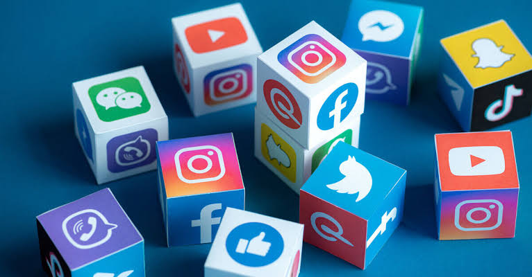 Redes Sociales