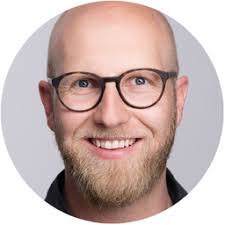 Mitarbeitende von Nikon Deutschland