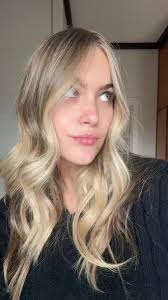 Kelsey Richards Model