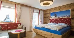 Dorfstraße 38 83242 reit im winkl info@reitimwinkl.de +49 (0) 8640 800 20. Pension Gastehaus Zauner Pension Ferienwohnung Reit Im Winkl Reit Im Winkl Bergfex
