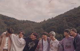 Pin By Janaluongova On Bangtan In 2021 Bts Pictures Bts Laptop Wallpaper Bts Header