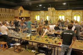Proporciona una visión común, un orden y una protección óptima de las miniaturas y el material de juego. Warhammer Sigue Reclutando Asi Es El Mayor Fenomeno De Tablero De Los Ultimos 30 Anos
