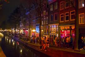 Amsterdam Bans Red Light District Guided Tours To Beat Tourist Boom Dutchnews Nl
