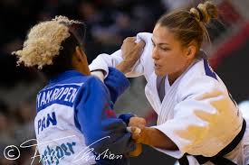 Karakas hedvig kikapott első mérkőzésén, így kiesett hétfőn a cselgáncsozók 57 kilogrammos súlycsoportjában a tokiói olimpián. Judoinside Hedvig Karakas Judoka