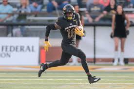 Philadelphia eagle quez watkins comes home to athens to host youth football camp related: Eagles Rookie Profile 6 Things To Know About Quez Watkins Bleeding Green Nation