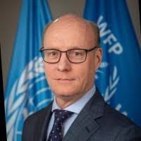 Gordon Weiss's Instagram, Twitter & Facebook