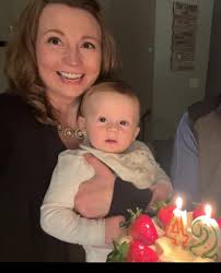 Being 41 weeks pregnant is not for the weak 😭😭 someone please help me