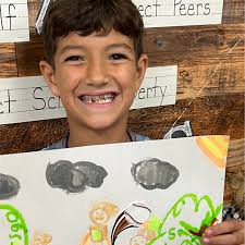 Summer smiles are shining BRIGHT at Summer Spotlight! ☀️🎨⚽ From crafts to  sports to nonstop fun, these campers are LIVING their best summer life! ✨  Wanna join the fun? Register now for