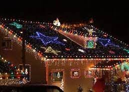 Christmas Roof Decorations Outdoor Christmas Lights Christmas Light Installation Christmas Lights