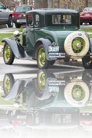 Amazing Nada Classic Cars Values Read Information On Classicar Vintagecars Classic Cars Classy Cars Antique Cars