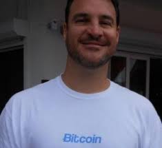 Internet-ondernemer probeert bitcoin te slijten in St.Maarten