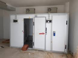 Due porte per cella freezer (possono essere usate anche per celle positive) luci porte 200x270cm. 16 3428 Celle Frigo Con Scaffalatura Agrigento Sicilia Annunci Industriali