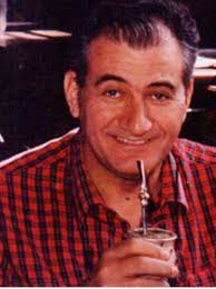 el Michel Guilbard (1941-2003): Hoy 17/04/2020 en su décimo séptimo  aniversario de su muerte sus compañeros lo siguimos recordando Michel en  beneficio de los Agricultores Familiares a dedicado toda su vida y a