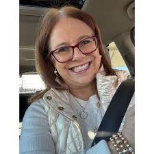 Stacy Connors's Instagram, Twitter & Facebook