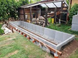 Der Filtergraben Wartet Auf Die Folie Der Treffpunkt Fur Schwimmteich Und Naturpool Freunde Schwimmteich Natur Pool Naturschwimmbader