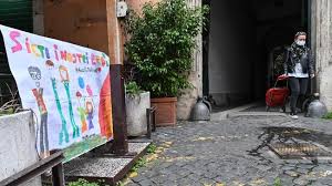 Bijak adalah suatu cerminan sikap dan prilaku seseorang terhadap sesuatu yang ia lihat berdasarkan apa yang ada dipikirannya secara tepat dalam situasi dan. Foto Antara Kata Dan Virus Corona Di Italia