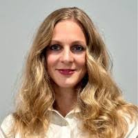 Jana Wahl's Instagram, Twitter & Facebook