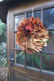 Diy Blatterkranz Schnell Selbstgemacht Basteln Herbst Dekoration Selber Machen Herbst Herbst Dekor Diy