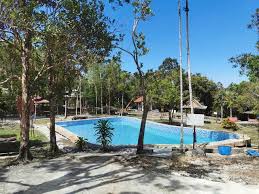 Gunung jerai is the highest mountain in kedah, malaysia, and the huge limestone peak plays an important part in the history of the state. Gunung Jerai Percutian Dan Aktiviti Menarik Percutian Bajet