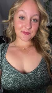 Abigail Lewis (@abbi.lewis.2)