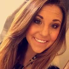 Haley Harvey (@HaleyyHarveyy)