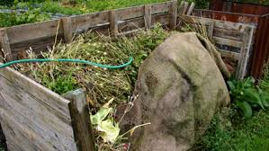 This will form the body of your compost bin, which will be a cylinder shape. Bbc Breathing Places Build A Compost Heap