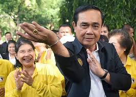 ประยุทธ์ จันทร์โอชา นายกรัฐมนตรีและรมว.กลาโหม ตำหนินายสิระ ว่า พรรคพลังประชารัฐ ตั้ง. à¸š à¸„à¸„à¸¥à¸à¸²à¸£à¹€à¸¡ à¸­à¸‡à¹à¸« à¸‡à¸› 2561 à¸žà¸¥ à¸­ à¸›à¸£à¸°à¸¢ à¸—à¸˜ à¸ˆ à¸™à¸—à¸£ à¹‚à¸­à¸Šà¸² à¸à¸‡à¸¥ à¸­à¸• à¸­à¸­à¸³à¸™à¸²à¸ˆ