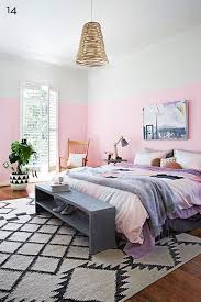 Black And White Rug Bedroom Bright Pink Bedroom With White Stripe And Black And White Rug Home Bedroom Design Bedroom Inspirations