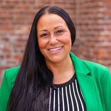 Eli Miranda's Instagram, Twitter & Facebook