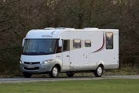 Neue wohnwagen von rapido und viel weiteres rund ums caravaning. Wohnmobil Von Rapido Im Test Bilder Autobild De