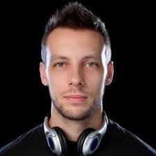 Listen to Bad boy by TYLER MACAULAY. in Music 🎶🎵 playlist online for free 