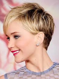 One that will slim down your face. 25 Beautiful Short Haircuts For Round Faces 2017
