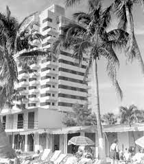 Shelbourne Hotel As Seen From The Raleigh Hotel Miami Beach Florida Raleigh Hotel Miami South Beach Art Deco Miami Beach