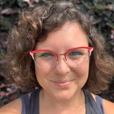 Excited for this week's episode of my show Arts Engines with Leah Lowe,  Professor of Theatre and Director of the Curb Center for Art (The Curb  Center at Vanderbilt), Enterprise and Public