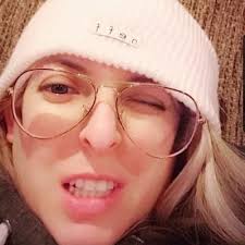 La seule poupée ken selon moi c'est zac efron