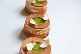 Lemon Curd Con Gelatina Limon Confita Y Breton Con Aceite De Oliva Tartelettes Citron Tartelettes Citron Meringuee Mini Tarte