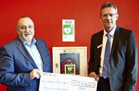 Bezirksbeirat Befurwortet Defibrillatoren Lebensretter Bei Herzproblemen Muhlhausen Stuttgarter Nachrichten