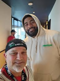 Jordan Mailata vs Jason Peters: Who's the better left tackle for the  Philadelphia Eagles?