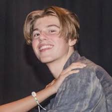 Stream ruel listen before i go cover (instagram live 9/04/19) by mila ☻