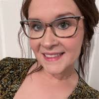 Tracey Cryer's Instagram, Twitter & Facebook