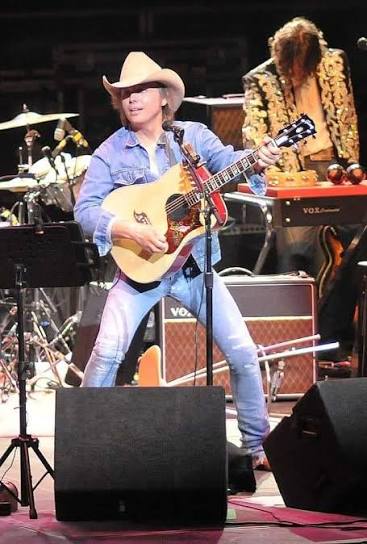 At 68, Dwight Yoakam FINALLY Confirms The Rumors....' At 68 years old, country music legend Dwight Yokum has finally broken his silence. And what he just revealed is sending shock waves through