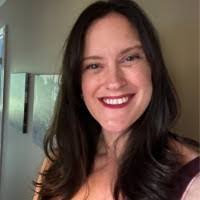 Jennifer Hendricks's Instagram, Twitter & Facebook