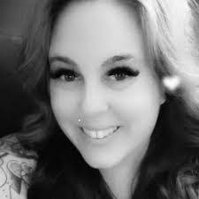 Jana Bumgarner's Instagram, Twitter & Facebook