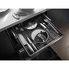 Kitchenaid's exclusive externally adjustable slicing disc allows you to adjust slicing thickness from thin to thick, without having to remove the blade assembly. Kitchenaid Kdfe204ebl 24 In Front Control Dishwasher In Black With Stainless Steel Tub