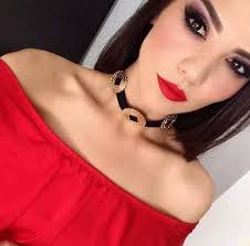 Tips de moda y maquillaje para jóvenes y adultos