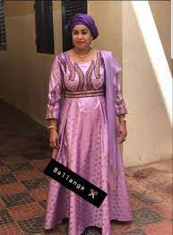 Model bazin 2019 femme : Bazin Brode Violet Best African Dresses African Clothing Styles African Fashion Dresses
