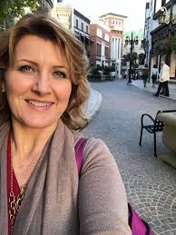 MM_Motivational Monday Our boarders had their life questions answered by  their tutors .Our quest is holistic growth . The motivational talk was  steered by our able Mc 's Michael Desterio and Liz